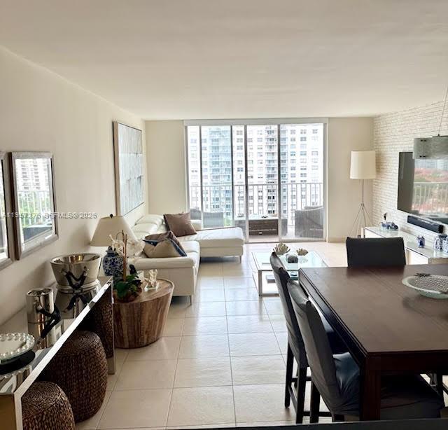 Photo - 2801 NE 183rd St Unit 1208W