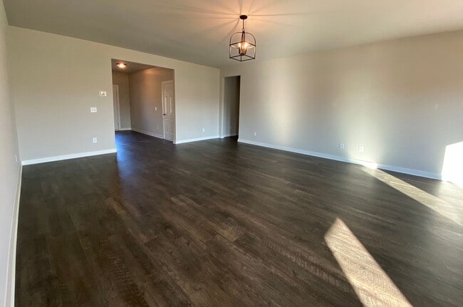 Photo - Home for Rent in Weaver AL... Available to View Now!!!