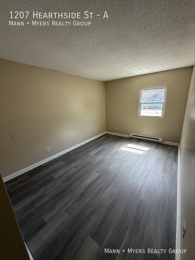 Photo - 1207 Hearthside St Unidad A