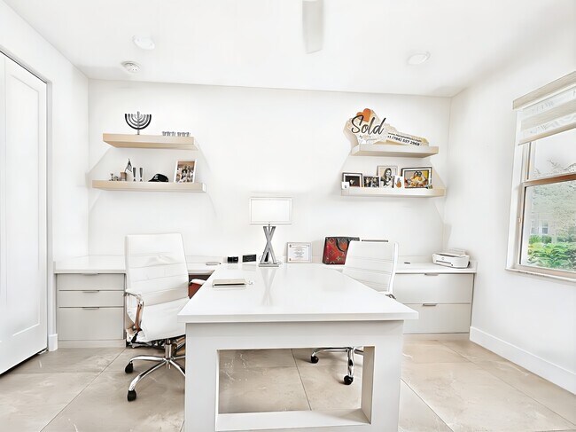 Office - 15377 Green River Ct