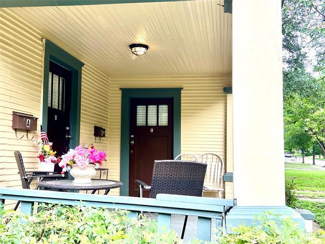 Photo - 210 S Rosemont Ave Townhome