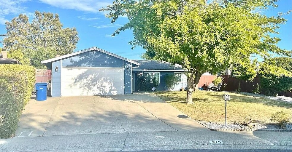 279 Lisawood Dr