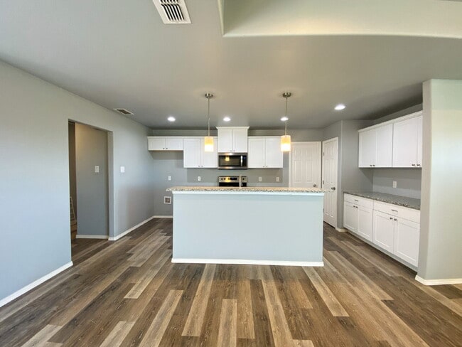 Photo - Spacious 3/2/2 in Frenship School District!