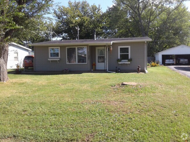 Building Photo - 3 BR & 2 BA in Milan IL Available Soon!!! Rental