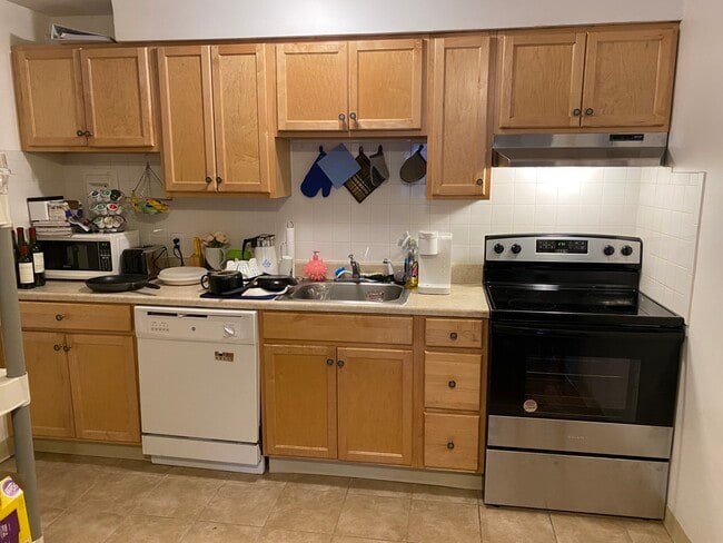 Photo - 245 Kelton St Condo Unit 23