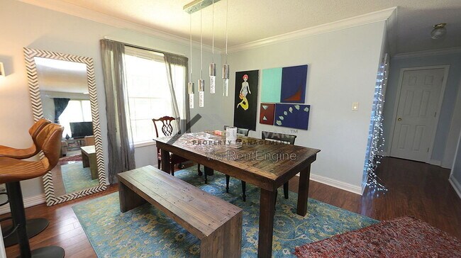 Photo - 1610 Marly Dr