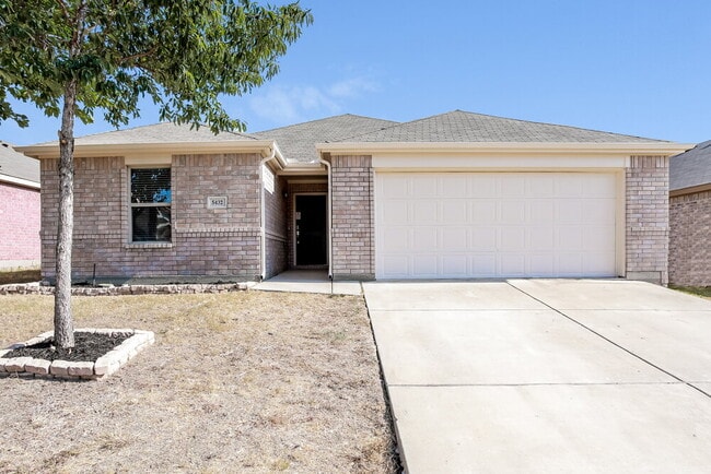 Building Photo - 5432 Shady Springs Trail Rental