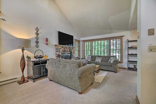 Photo - 337 Poplar Ct Unit SI ID1608043P