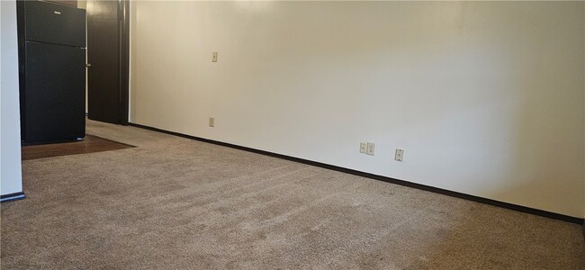 632 Whitham Ave Unit 9