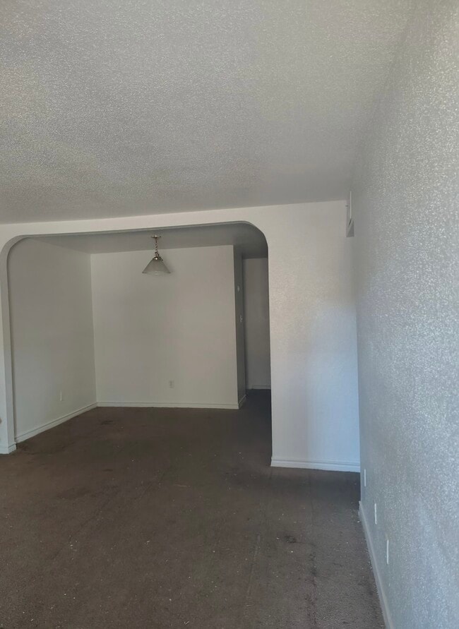 Photo - 5625 Antoine Dr Unit 423