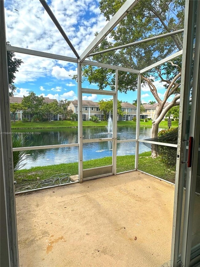 Photo - 5541 NW 90th Ter