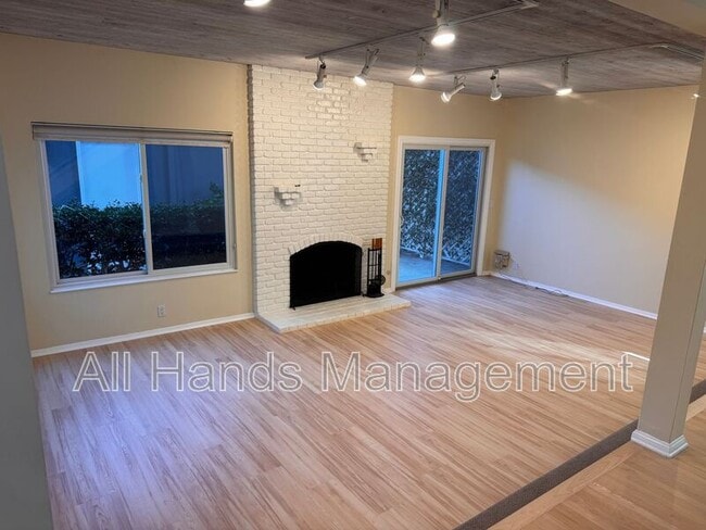 Photo - 516 Francisco St