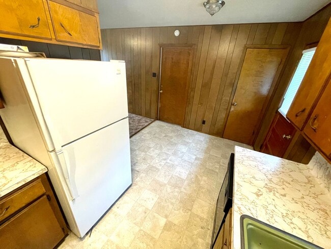 Photo - 2947 Ruby Dr