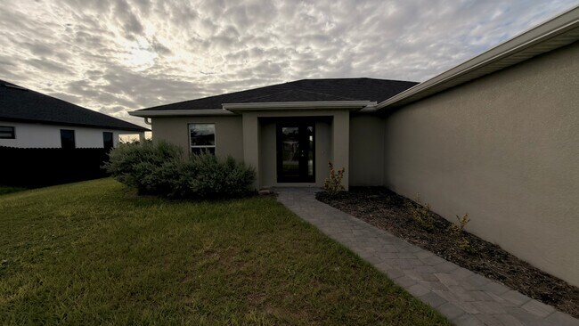 Photo - 2920 NW 4th Pl