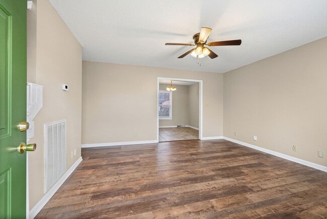 Photo - Pet Friendly in Sango!