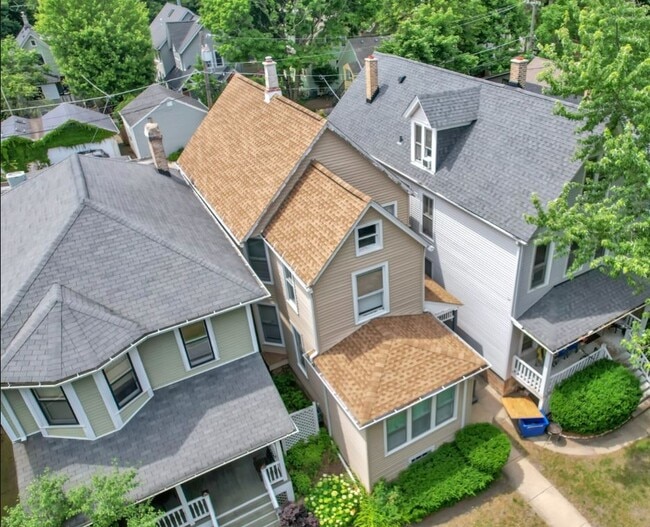 Photo - 2024 Maple Ave