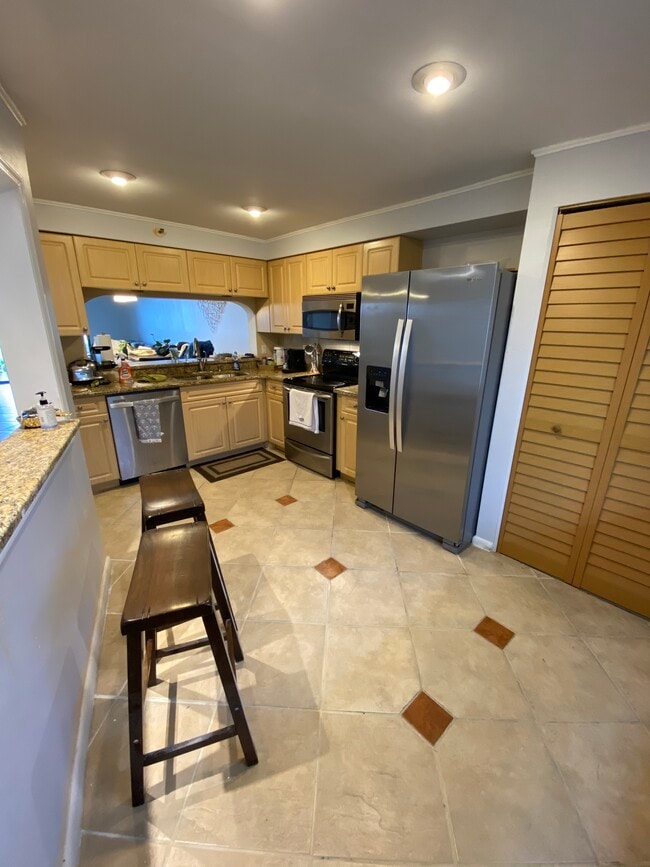 Photo - 2202 S Cypress Bend Dr Unit 607