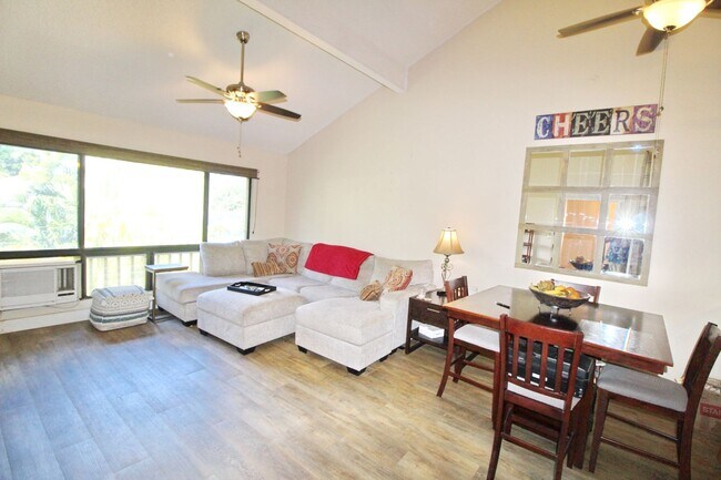 Photo - Haleakala Gardens - Upper Level Furnished ...