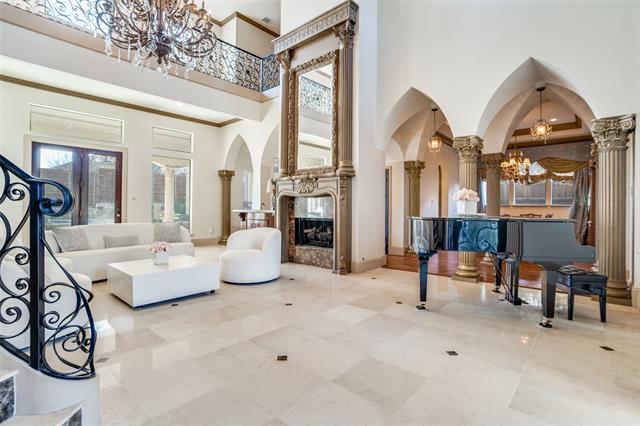 Photo - 1634 Torrey Pines Ln