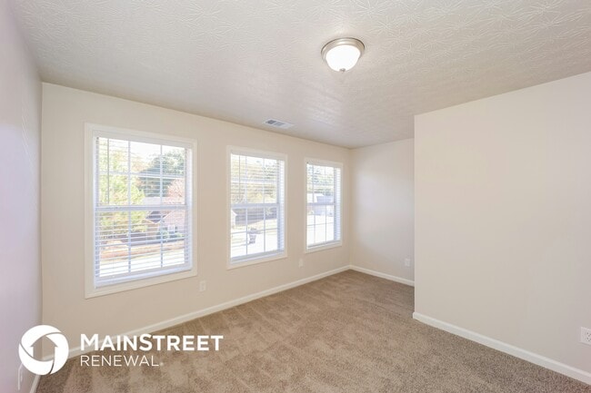 Photo - 50 Autumn Ct