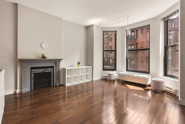 Photo - 160 Commonwealth Ave Condo Unit 210