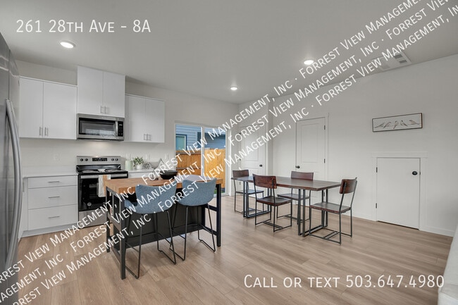 Photo - 261 SE 28th Ave