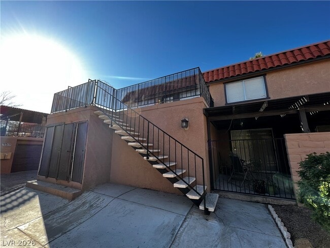 Building Photo - 6630 Bubbling Brook Dr Unit D