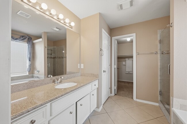 26038 Palmdale Estate Dr
