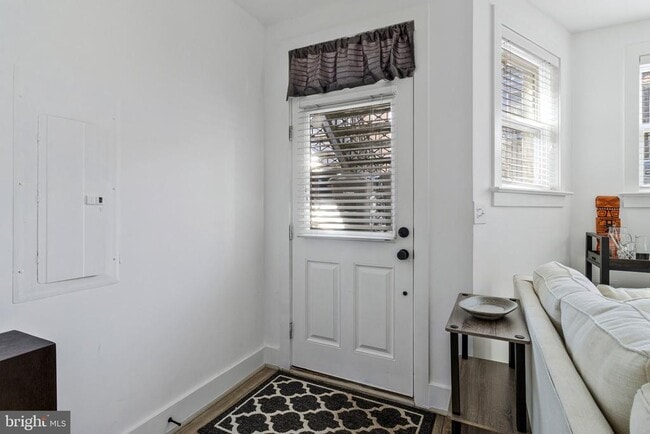 Photo - 1915 6th St NW Unit B