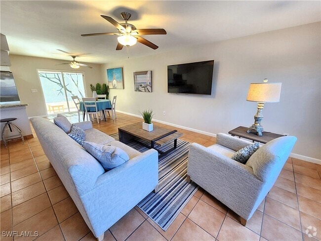 Building Photo - 16180 Dublin Cir Rental