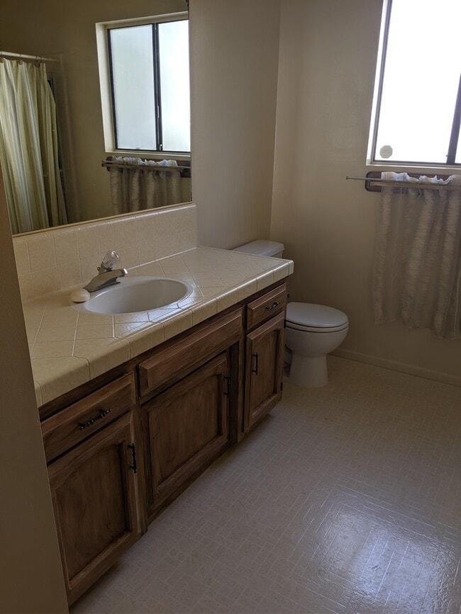 Photo - 203 Patricia Ct