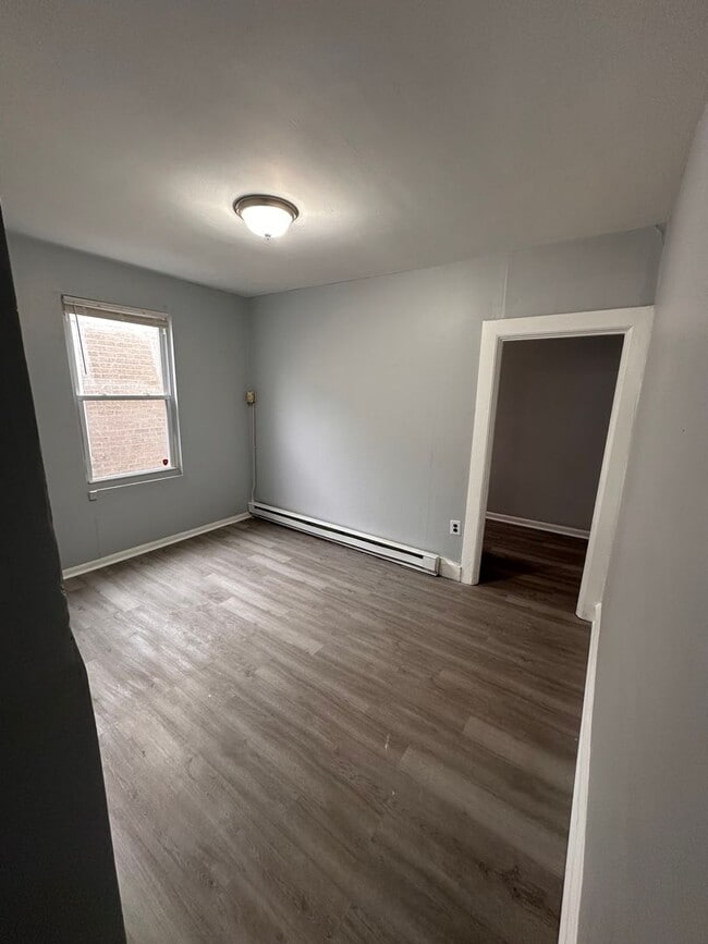 Photo - 1902 S 65th St Unidad Apt #B