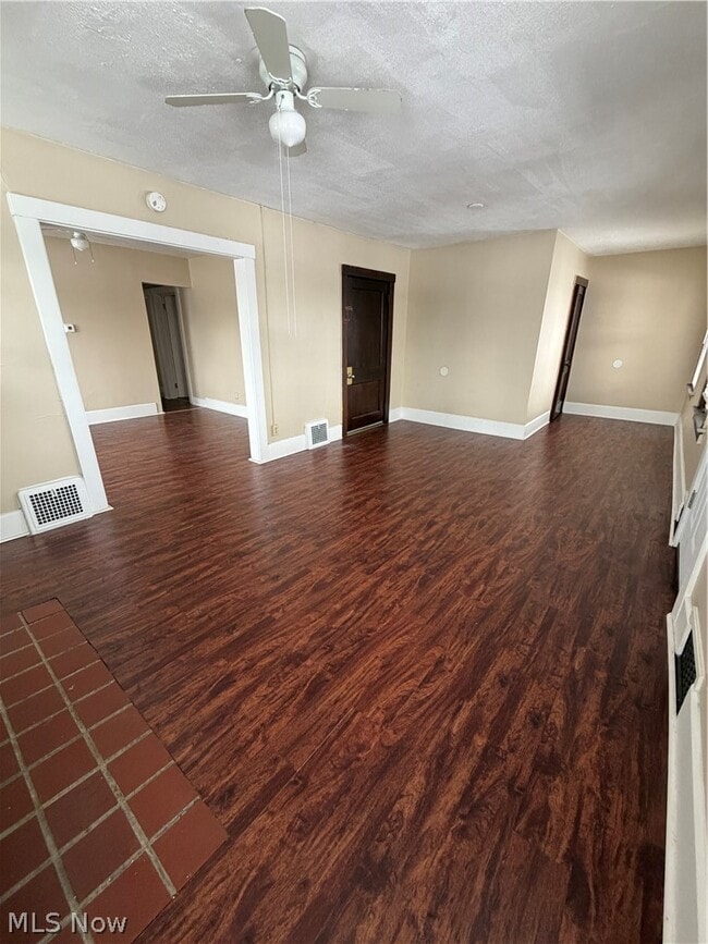 Photo - 1870 Cordova Ave