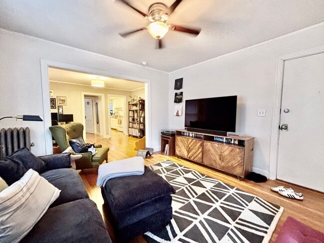 Photo - 5106 Baltimore Ave Unidad 5106-1S