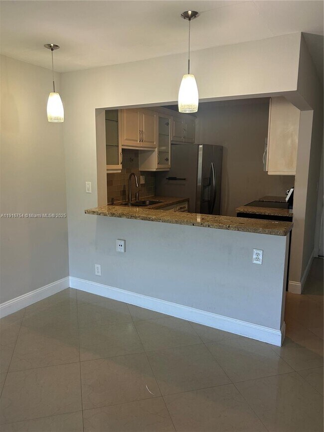 Photo - 3216 Coral Ridge Dr Unit 3216