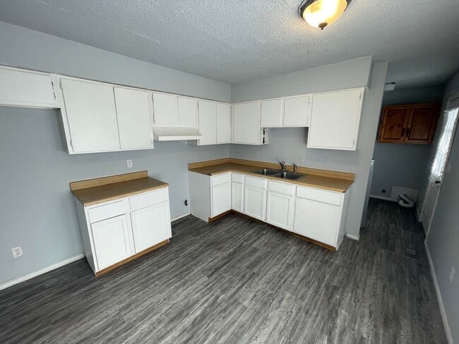 Photo - 924 Blueridge-