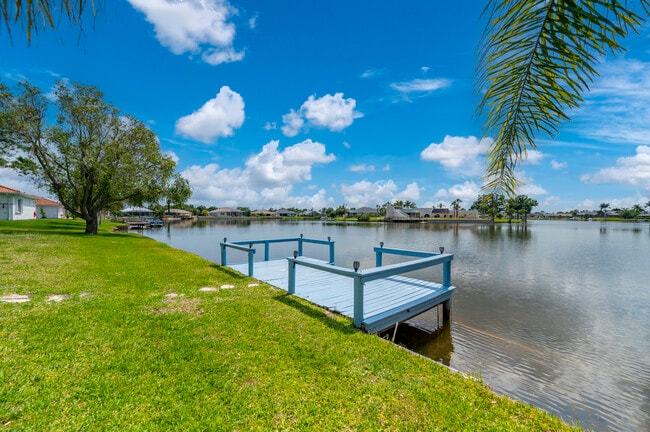 Photo - 12879 SW Kings Row