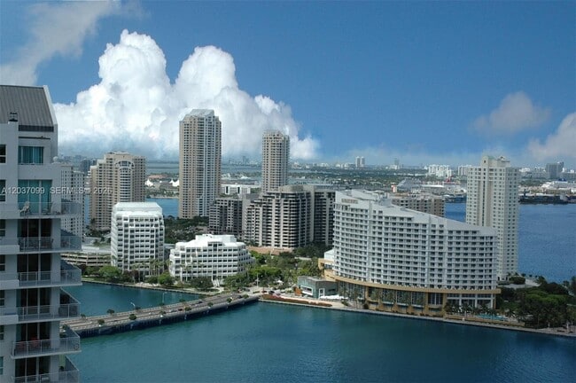 Building Photo - 540 Brickell Key Dr Unit 1513