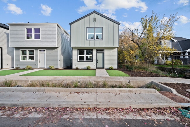 Building Photo - 2834 N Crater Ln