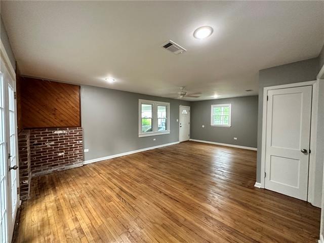 Photo - 105 Rosewood Cir