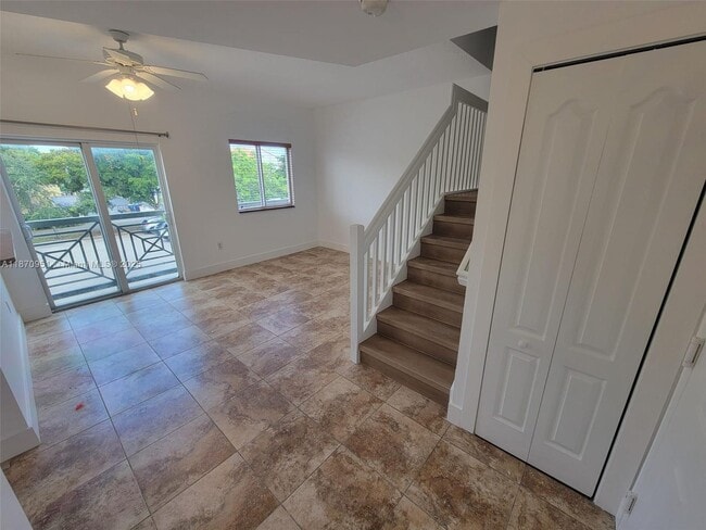 Building Photo - 357 N Royal Poinciana Blvd Unit 205 Rental