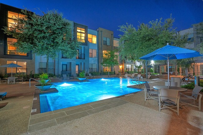 Pool - Night