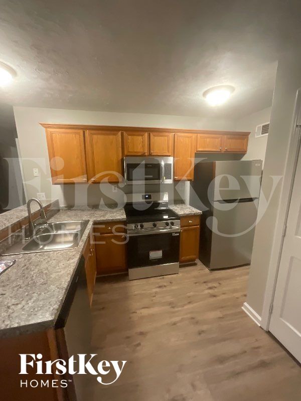 Photo - 4388 Marjorie Rd SW