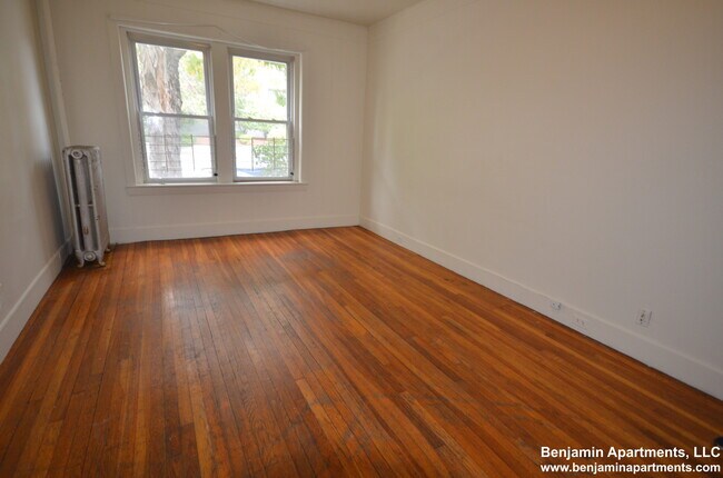Photo - 130 Englewood Ave Unit 2