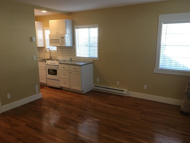 Photo - Great studio in downtown Beaverton!