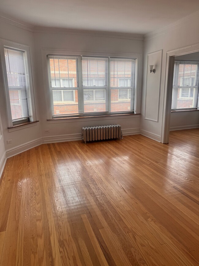 7041 S Constance Ave Unit 7047-3B