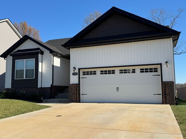 Photo - Beautiful Single Family Home!