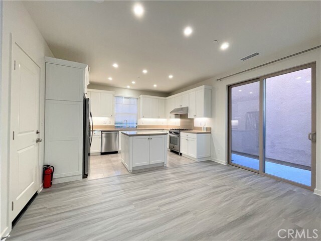 Photo - 119 Messenger