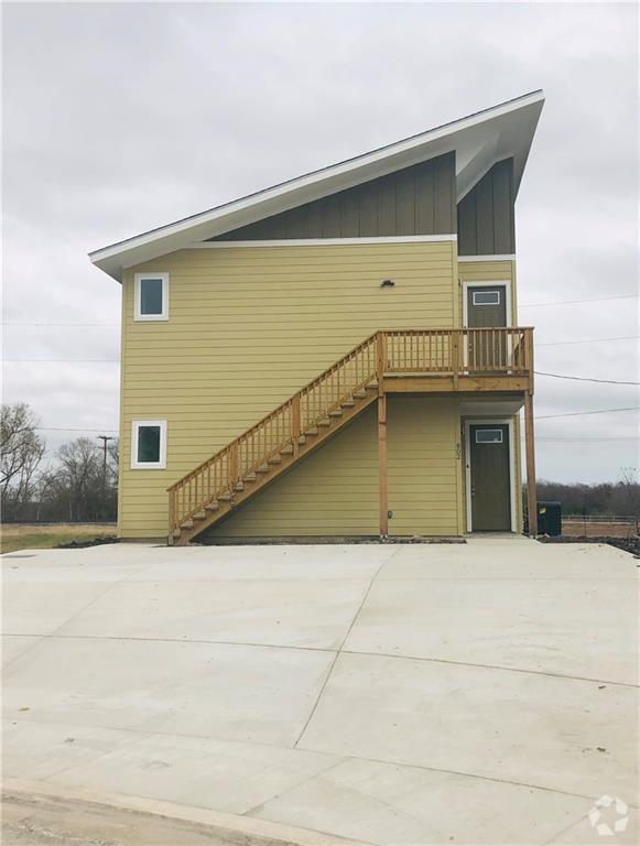 Building Photo - 803 Hallie Cove Rental