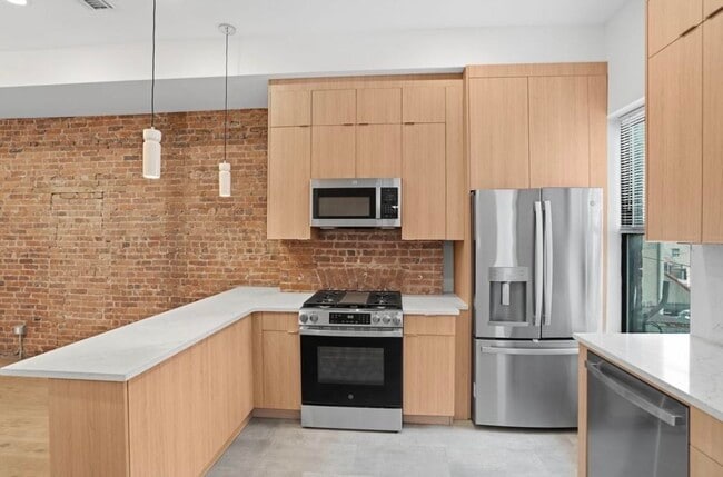 Photo - 233.5 Summit Ave Unit 2